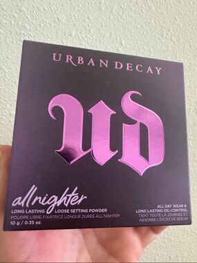 Urban Decay All Nighter Loose Setting Powder - NWT